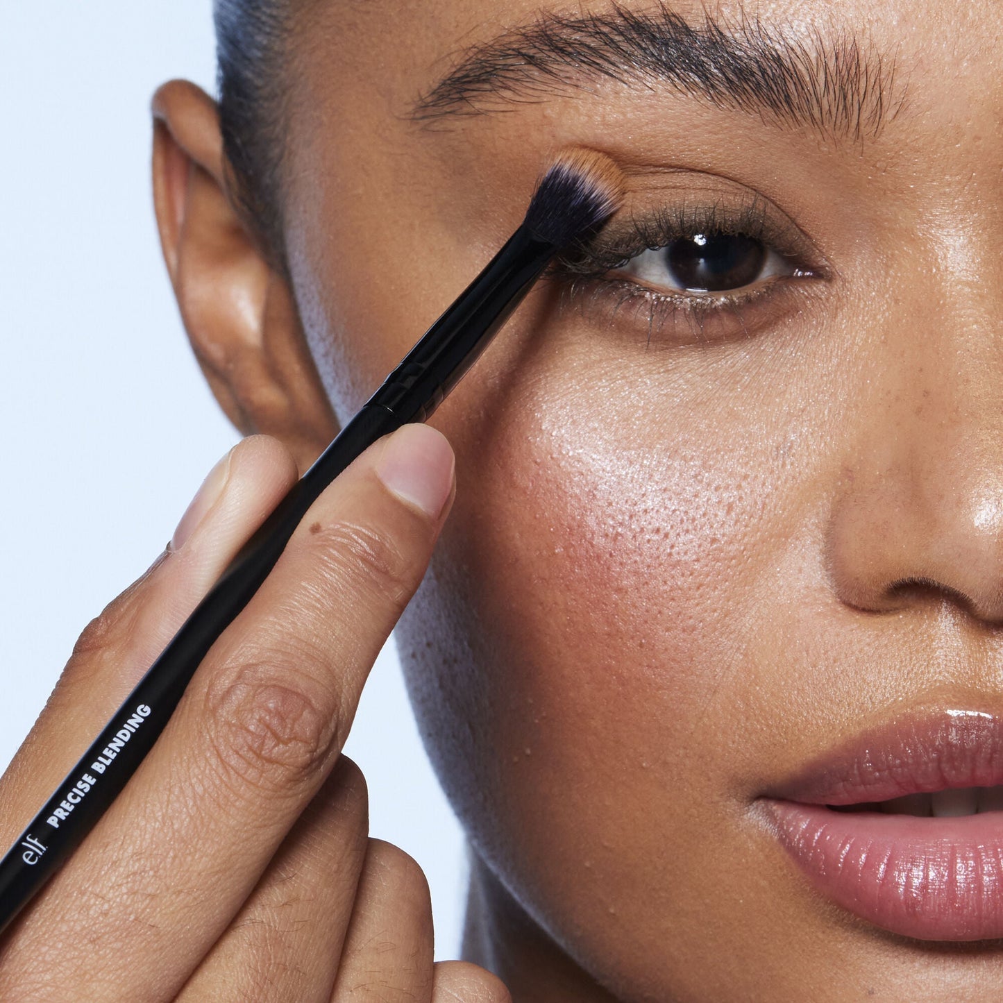 precise-blending-brush-c5 81284_Tapered_Blending_Brush.jpg