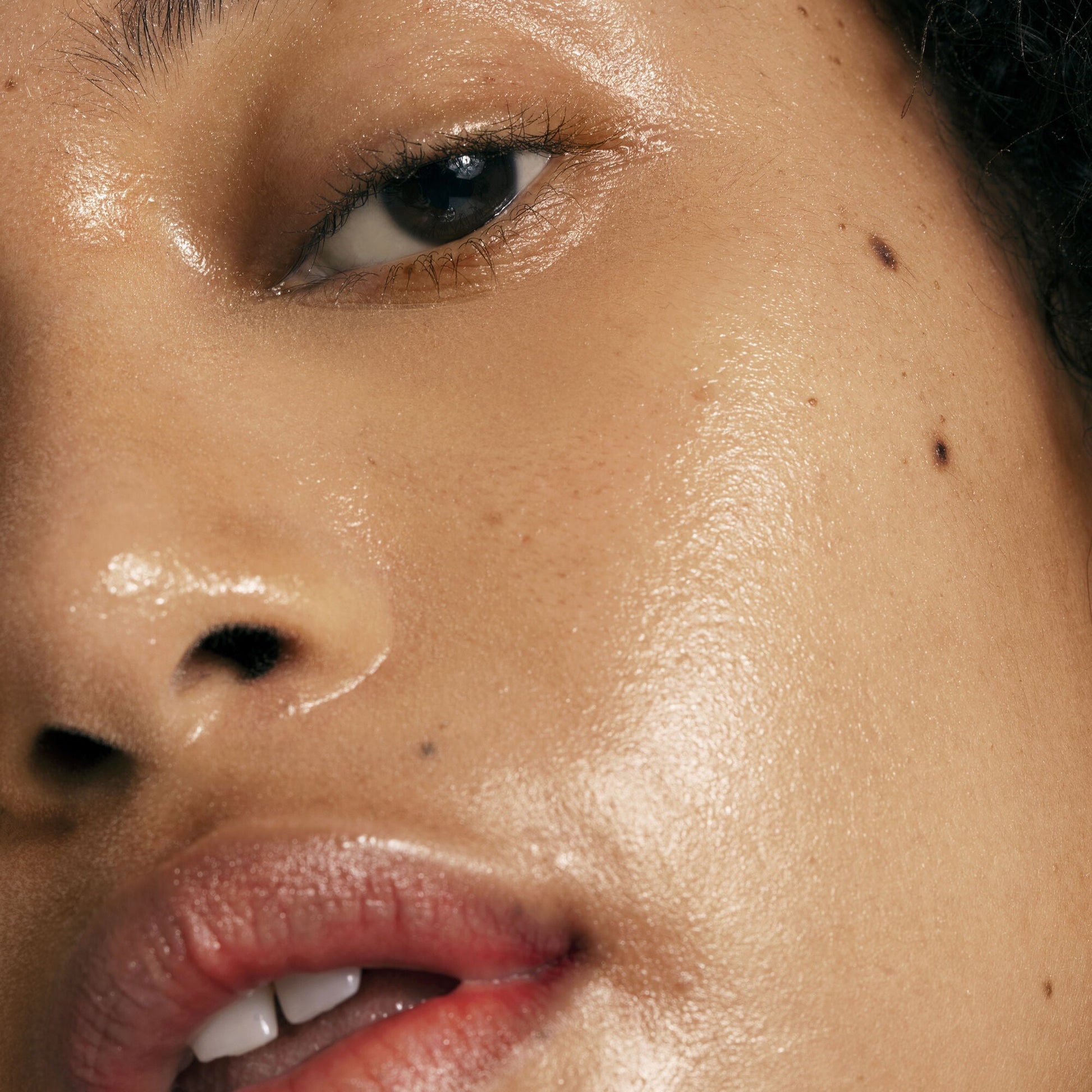 pure-skin-toner-s2 0122_Elf-Pure_Cindy_002_IGF.jpg