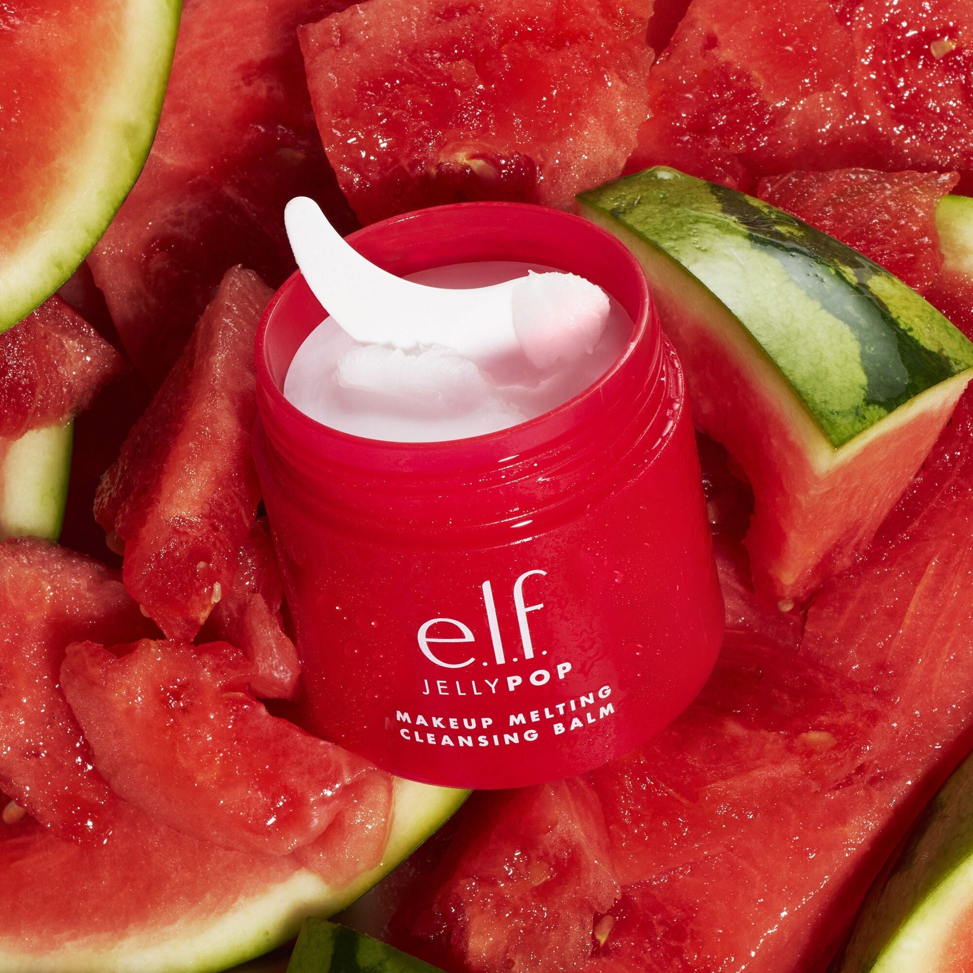 jelly-pop-makeup-melting-cleansing-balm-f5 021825_elf_JP_CleansingBalm_Texture_WATER-OPEN_PLATE_186_IGF.jpg