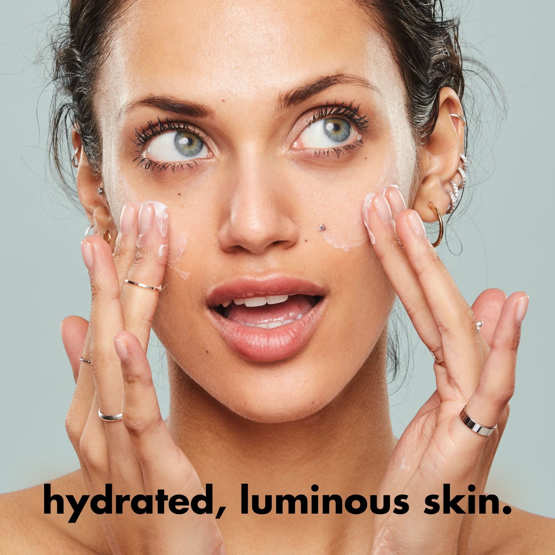 holy-hydration-face-cream-fragrance-free-l7 0226_EDU_HHFaceCreamFragranceFree_Benefit.jpg