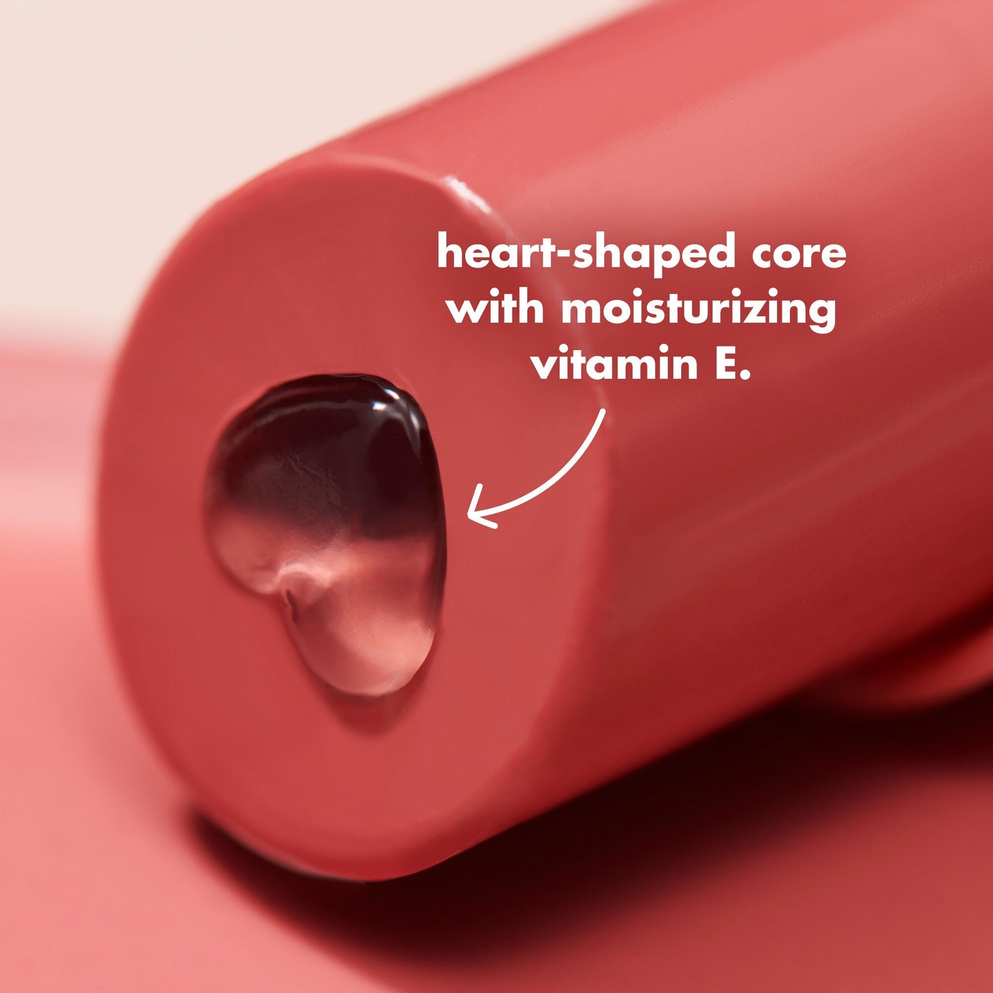 hydrating-core-lip-shine-w7 0326_EDU_HydratingCoreLipShine_PRODUCTINFO_b4236e19-37d0-403e-bb87-078193a88006.jpg
