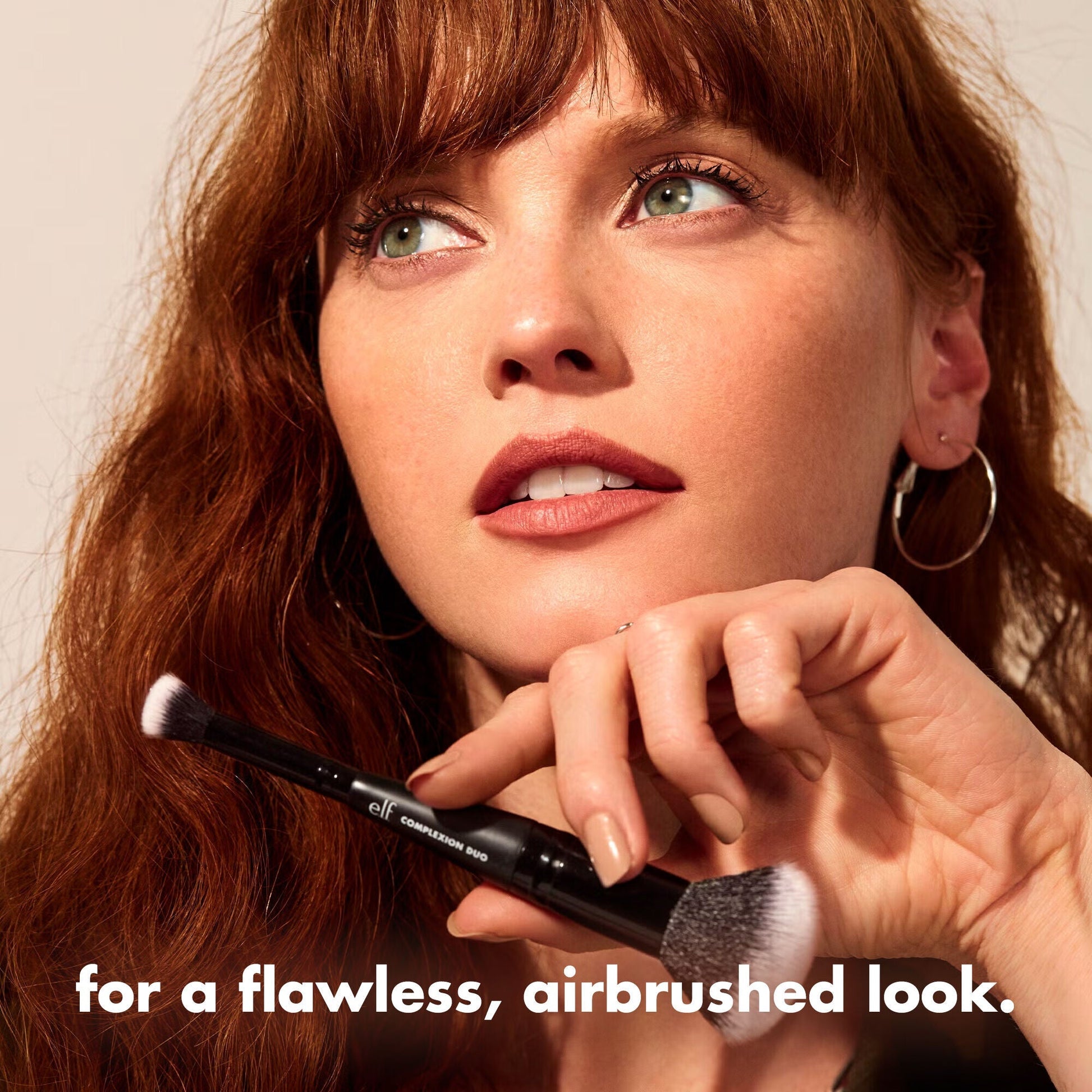 concealer-and-foundation-complexion-duo-brush-z9 0426_EDU_ComplexionDuoBrush_Benefit.jpg