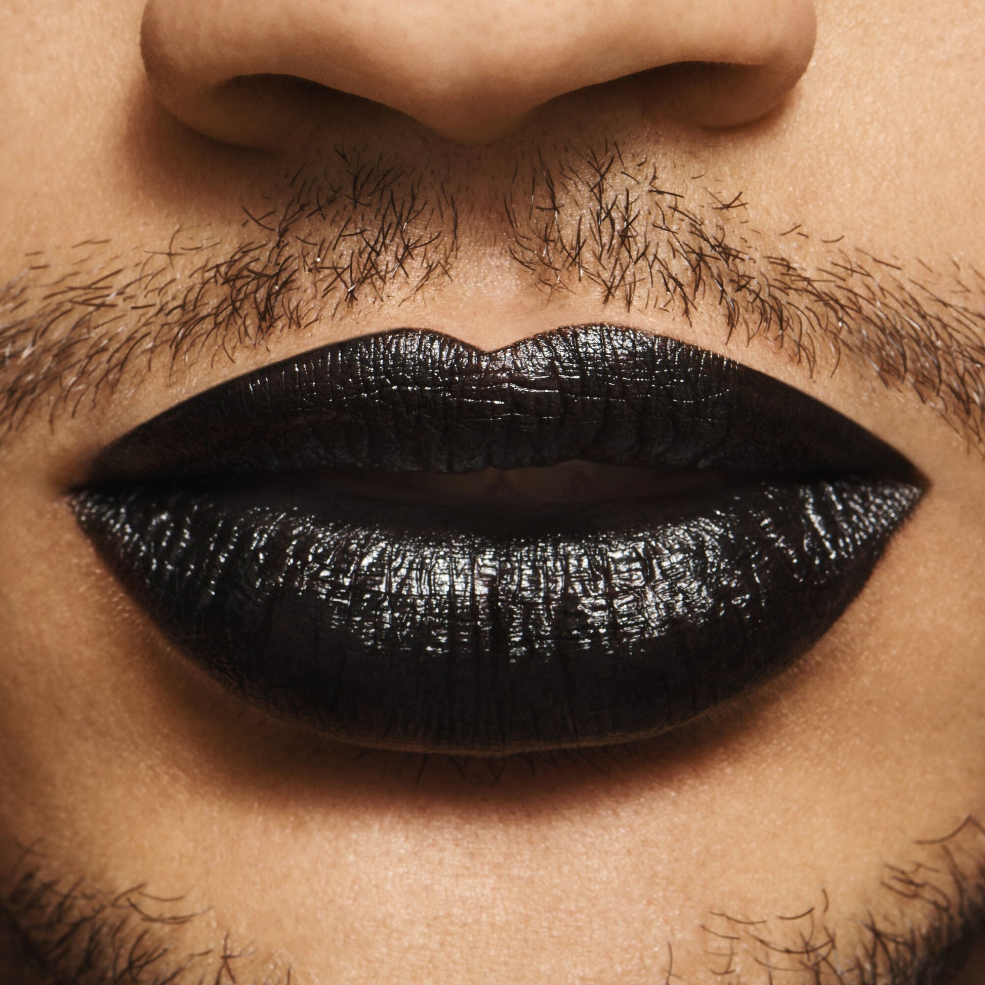 o-face-satin-lipstick-z1 071122_OF_Bryson_V4_0032_FINAL_RGB_IGF.jpg