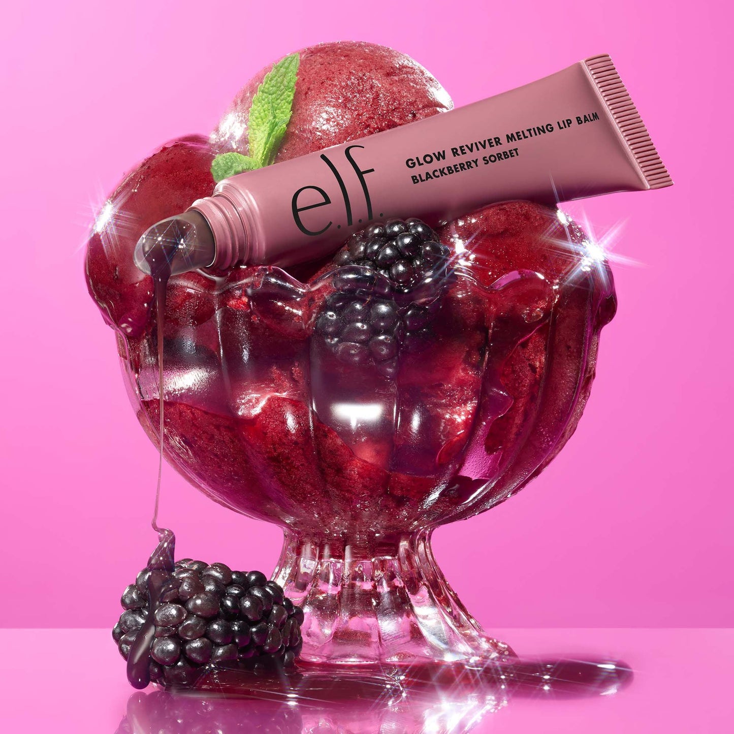 glow-reviver-melting-lip-balm-e5 101624_SL_GRLB_IGF_B_IGFlackB_IGFerry_097_OPITION_2_FOCUS_STACK_FINAL_RGB_IGF.jpg