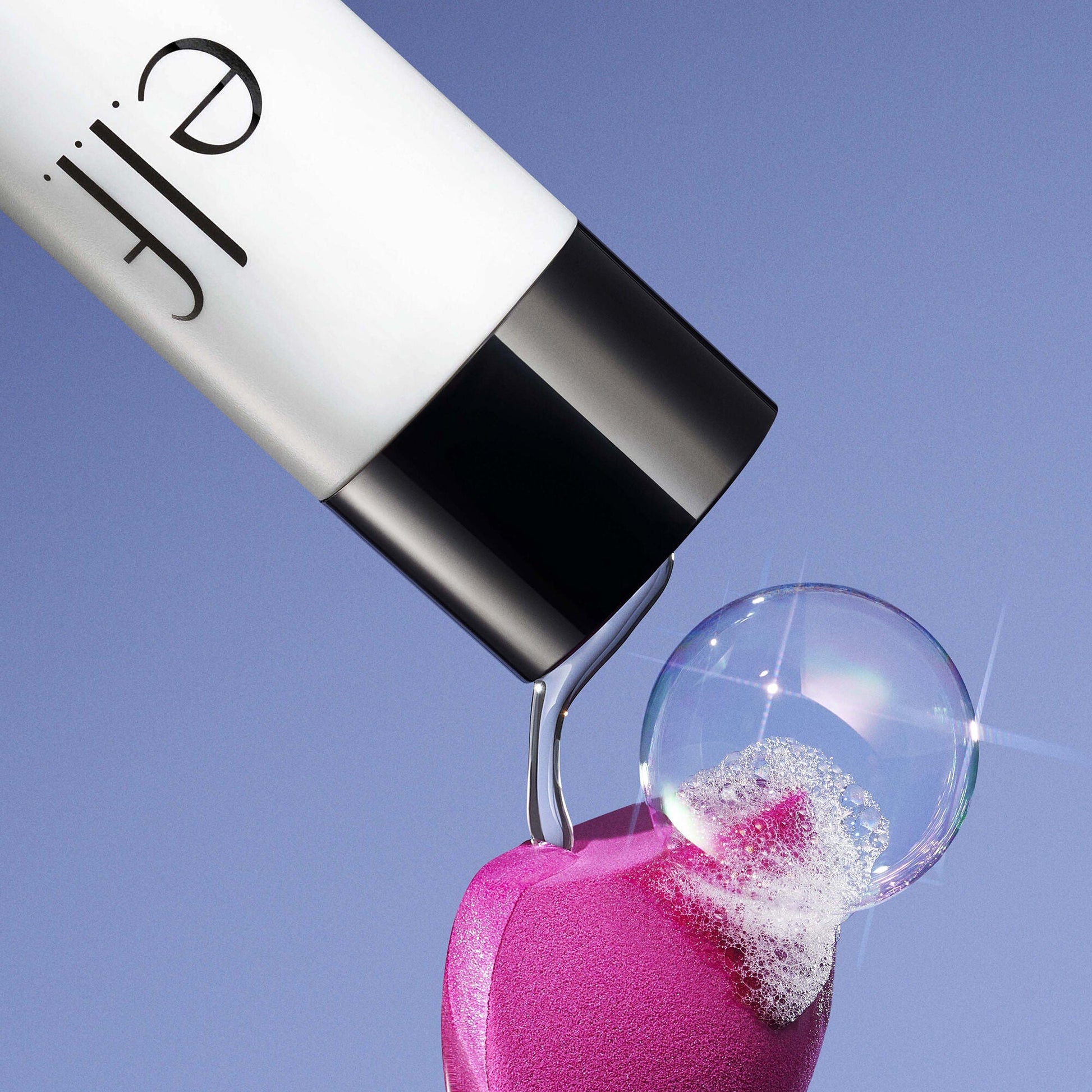 clean-queen-liquid-brush-and-sponge-cleaner-a6 111124_elf_CleanQueen_Tools_0032_MAIN-HELICON_358_w2QC_IGF.jpg
