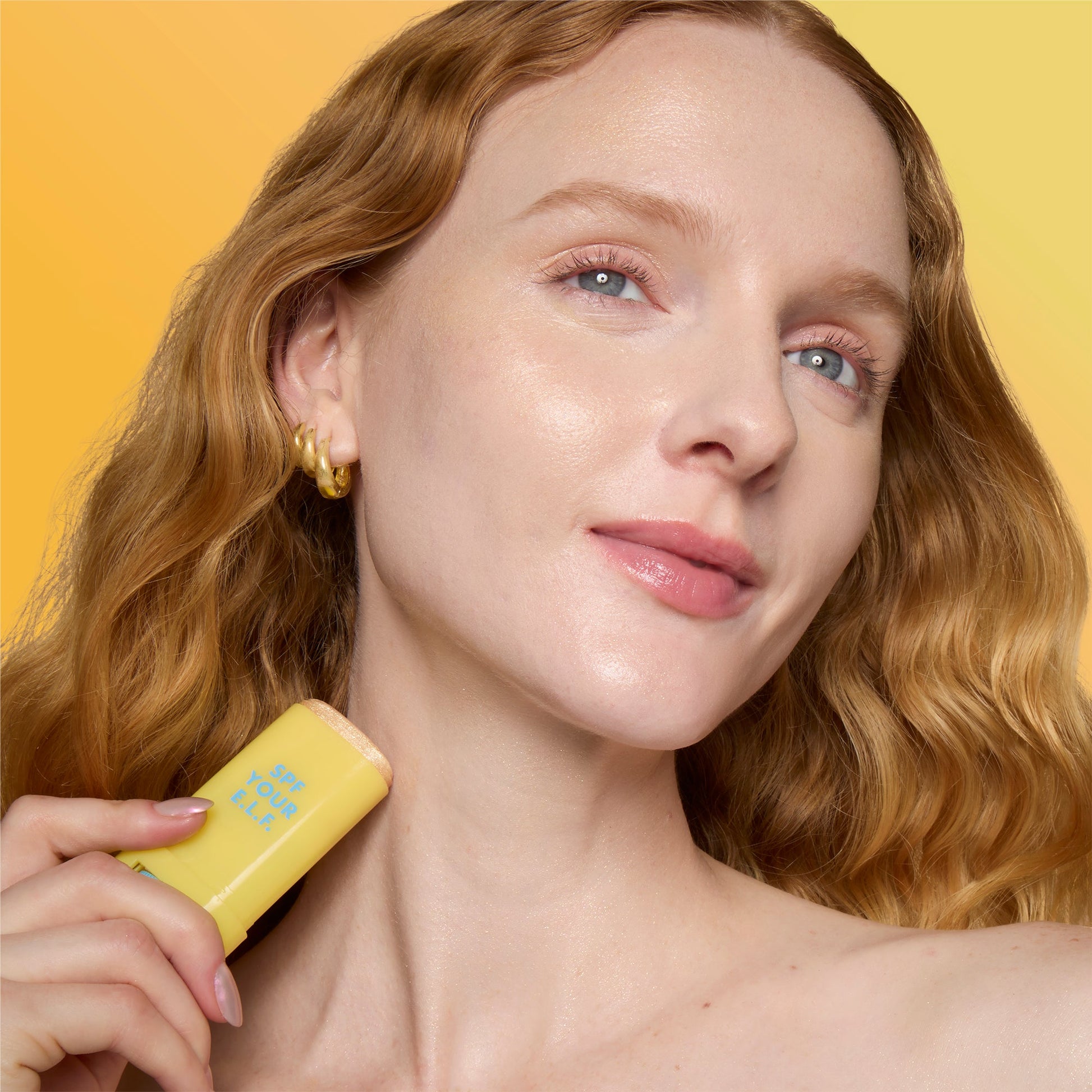 suntouchable-invisi-stick-spf-50-glitz-k2 57109_SUNTOUCHABLES_INVISI_STICK_MADISON_0186_V5.jpg