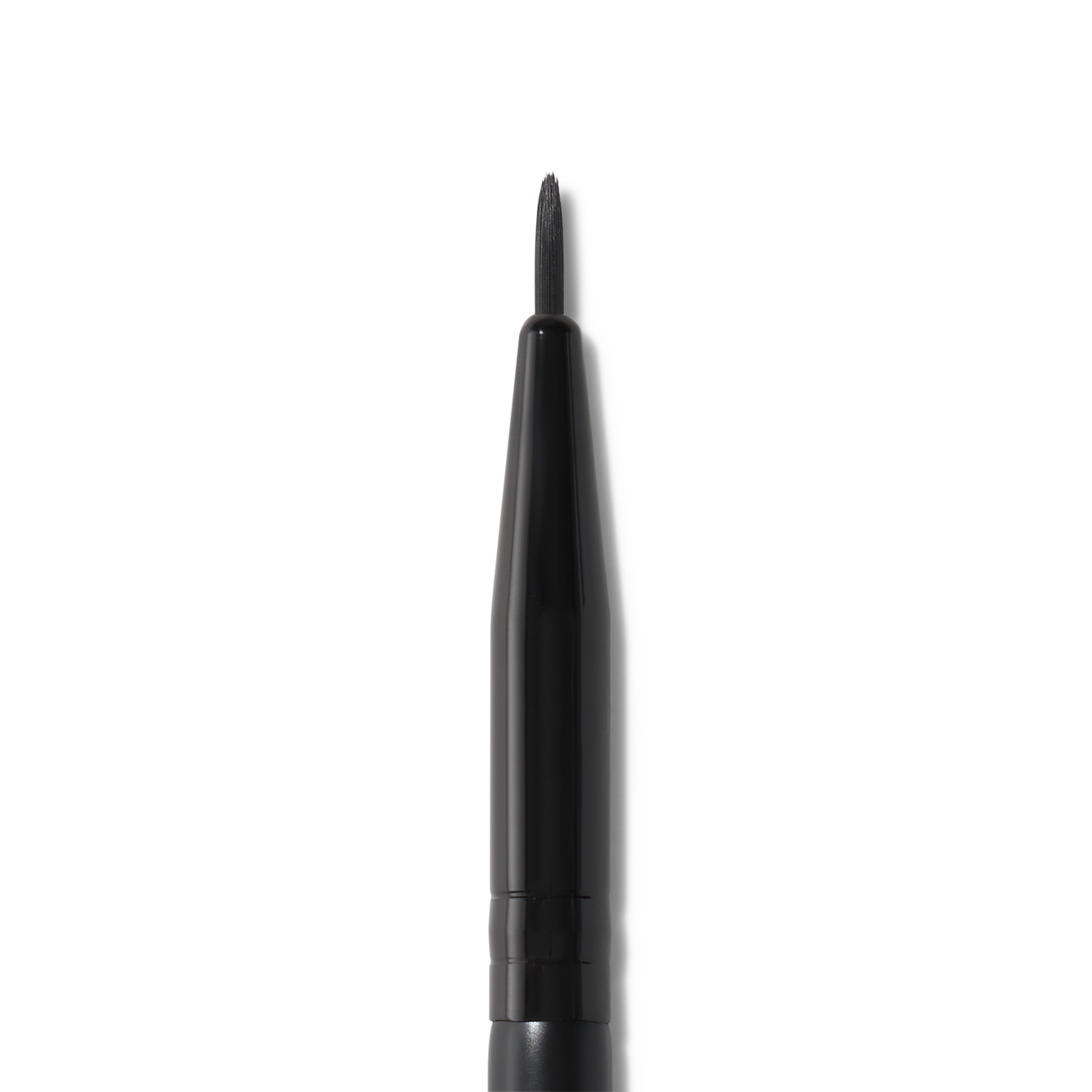 ultra-fine-eyeliner-brush-w8 81915_detail_R.png