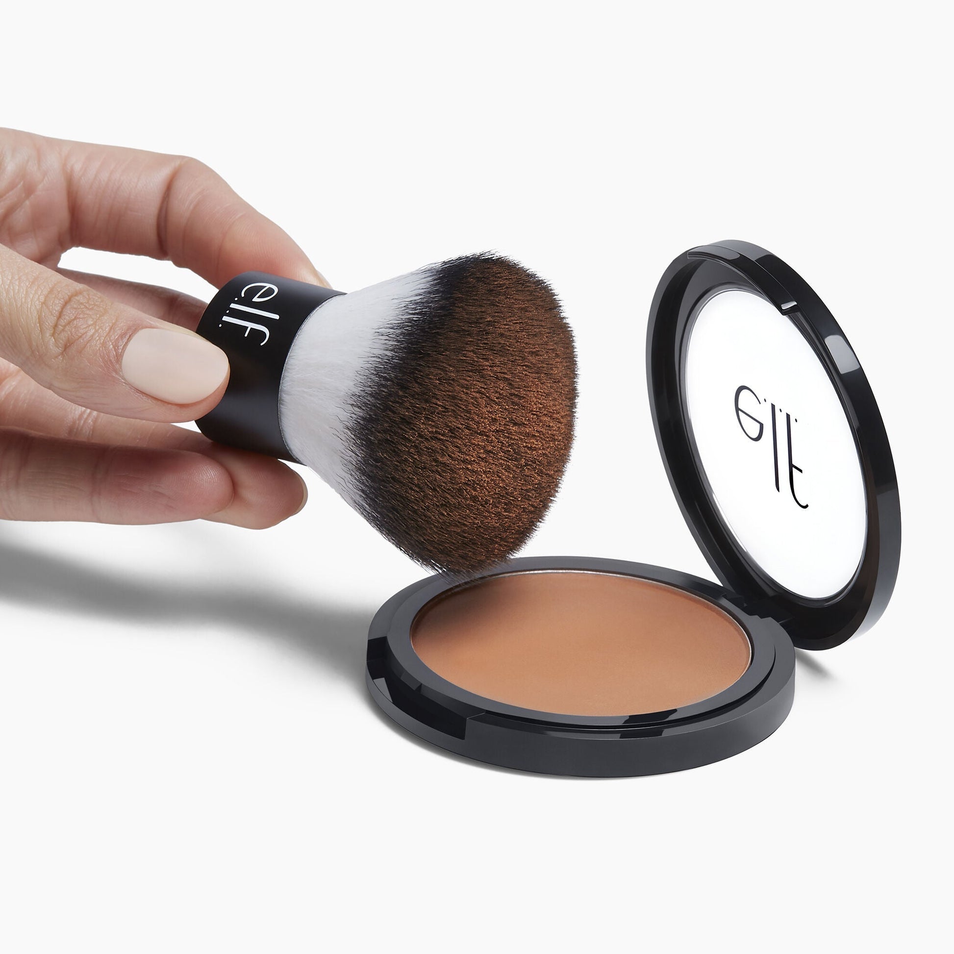 kabuki-makeup-brush-s1 85011_StudioKabuki_Brush_076_V2.jpg