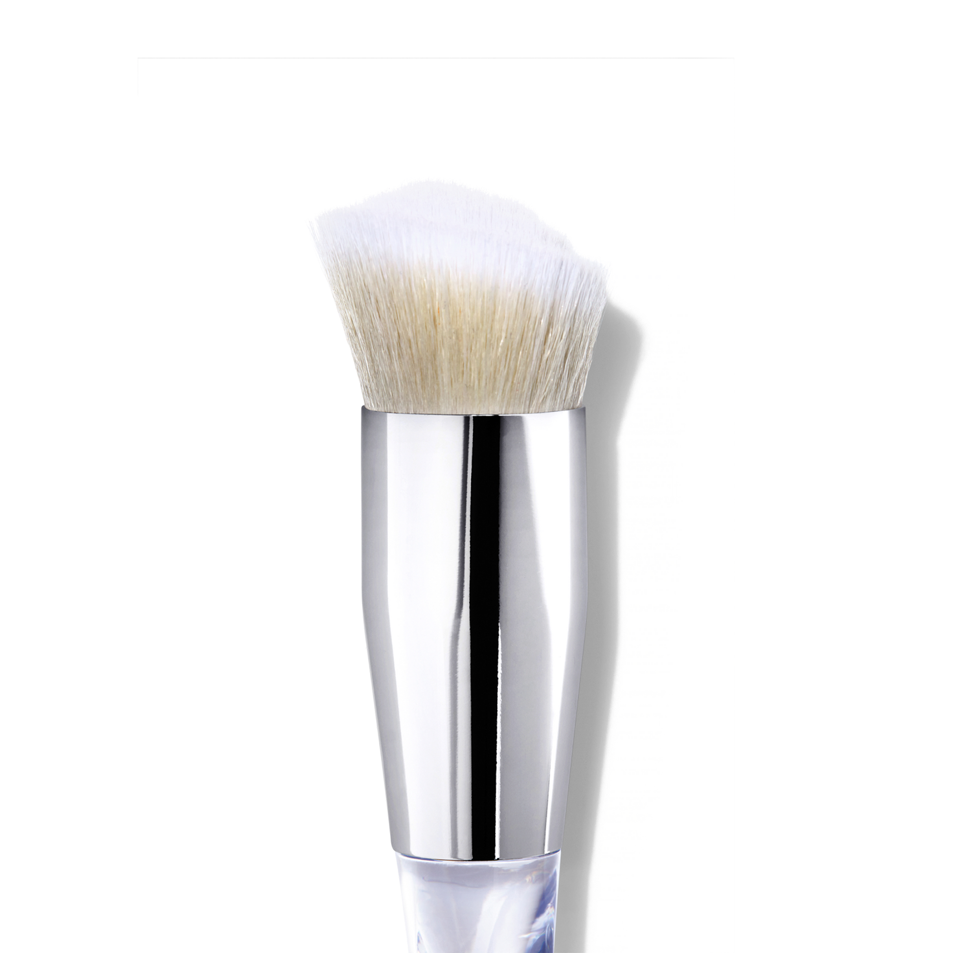 precision-foundation-swirl-brush-w3 85323_BRFAC_Macro_R.png