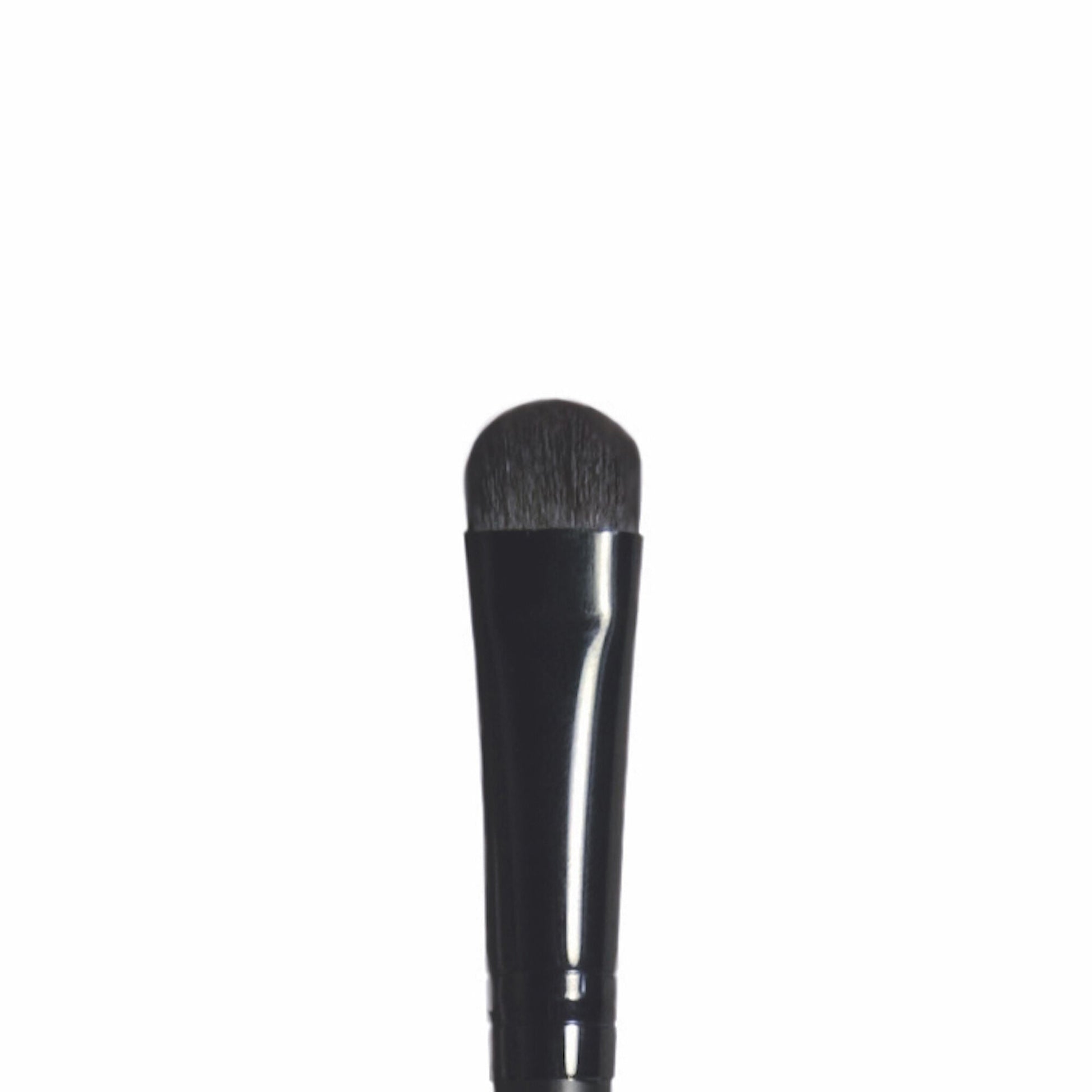 eyeshadow-c-brush-b0 BREYE_84008_Macro_C.jpg